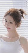 金会董事长逛盈隆暗示